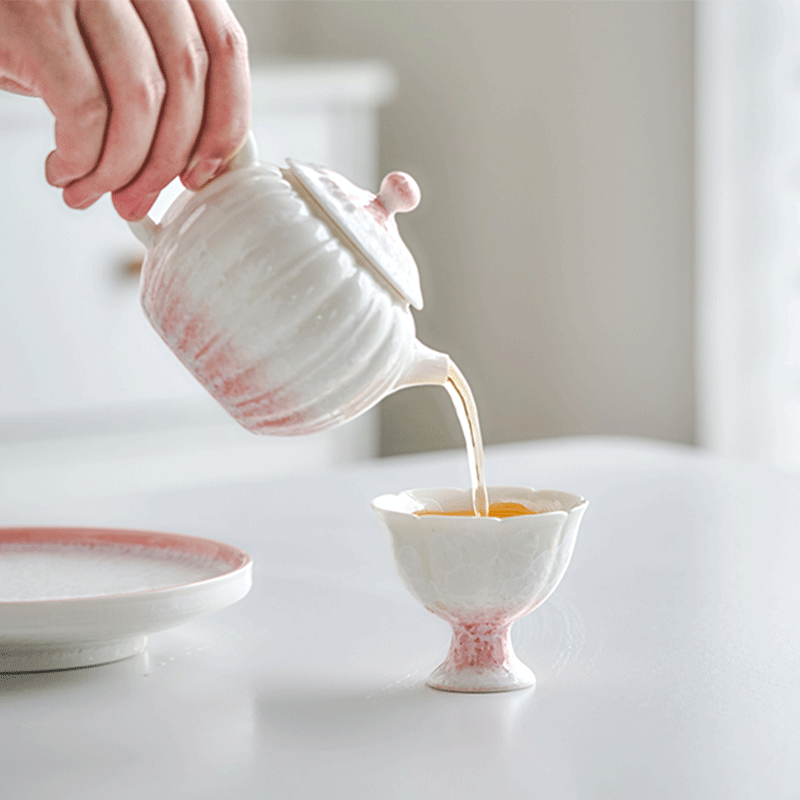 Pink Crystalline Glaze Master Tea Cup